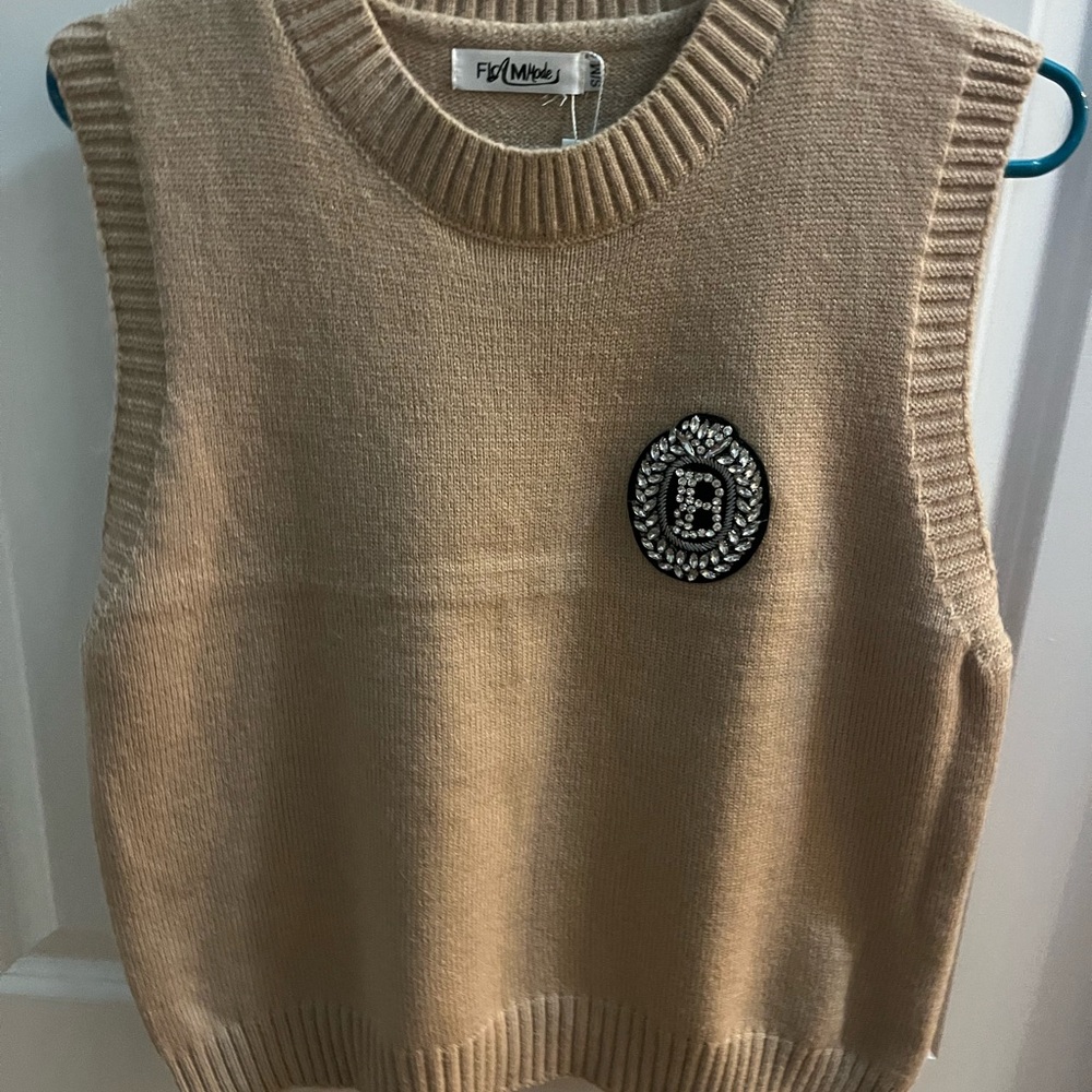 Beige Sleeveless Sweater Vest with Logo Patch